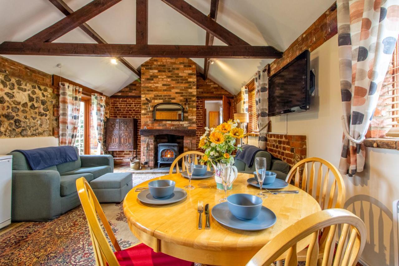 Laburnum Holiday Cottage Tunstead  Esterno foto